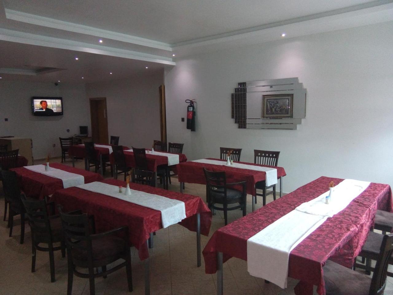 Eden Crest Hotel & Resort Енугу Екстериор снимка